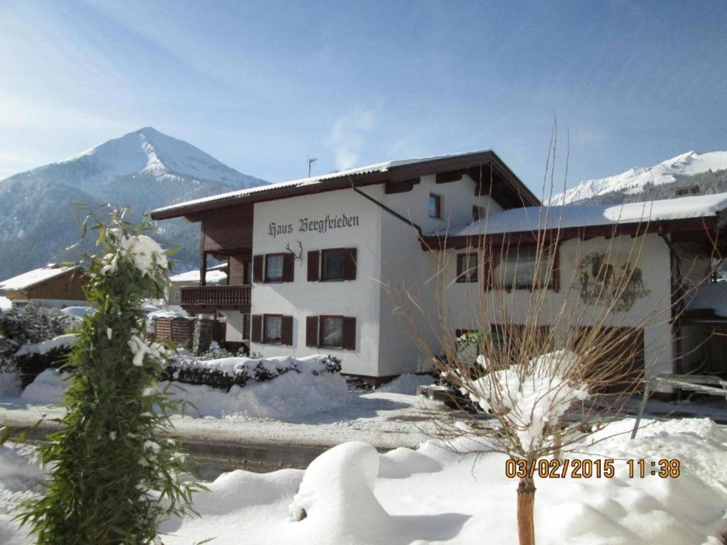 Haus Bergfrieden Lägenhet Achenkirch Exteriör bild